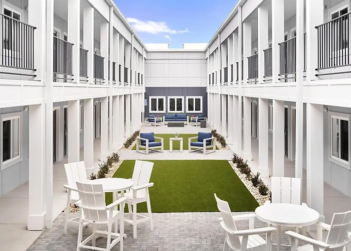 Pet Friendly hotel: Stayapt Suites Greenville-Haywood Mall